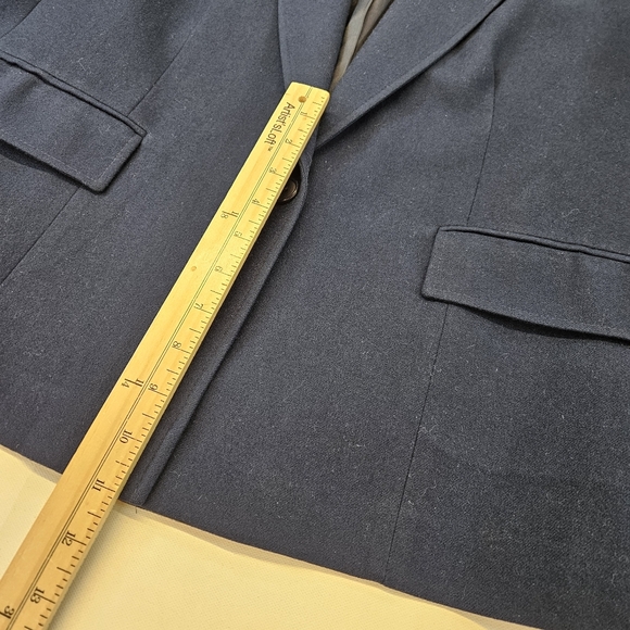 Vintage Pendleton Womens Wool Blazer Size 12? Navy Sport Coat USA Business - Picture 3 of 7